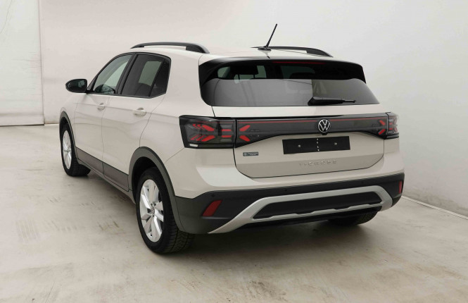 VOLKSWAGEN_VOLKSWAGEN_T_CROSS_2653623_26.jpg VOLKSWAGEN_VOLKSWAGEN_T_CROSS_2653623_26.jpg