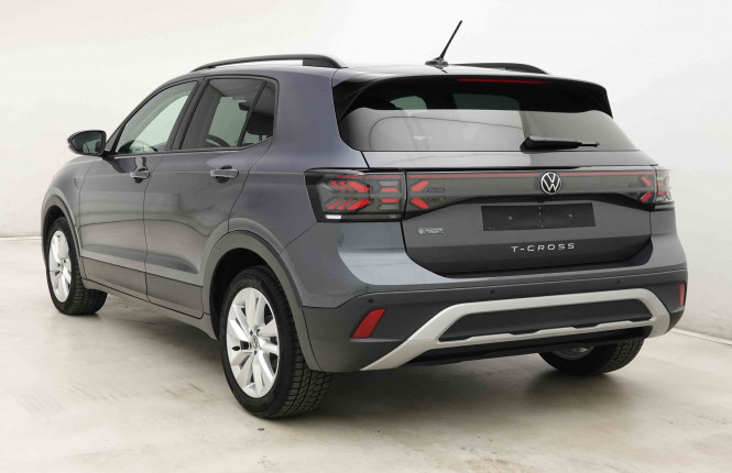 VOLKSWAGEN_VOLKSWAGEN_T_CROSS_2653624_26.jpg