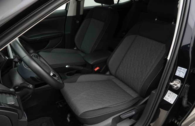 VOLKSWAGEN_VOLKSWAGEN_T_CROSS_2653627_6.jpg VOLKSWAGEN_VOLKSWAGEN_T_CROSS_2653627_6.jpg