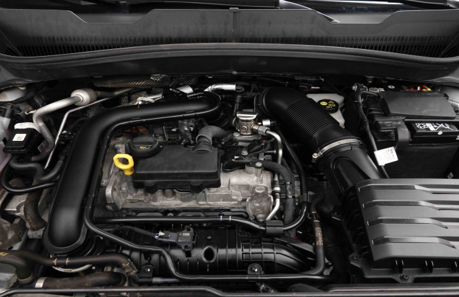 VOLKSWAGEN_VOLKSWAGEN_T_CROSS_2653630_21.jpg