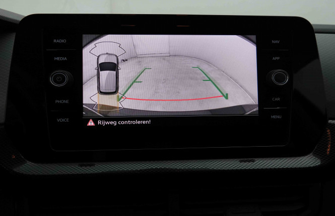 VOLKSWAGEN_VOLKSWAGEN_T_CROSS_2653635_10.jpg