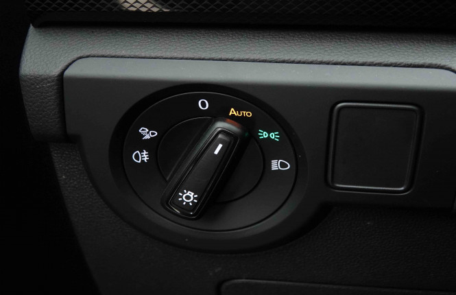 VOLKSWAGEN_VOLKSWAGEN_T_CROSS_2653635_18.jpg