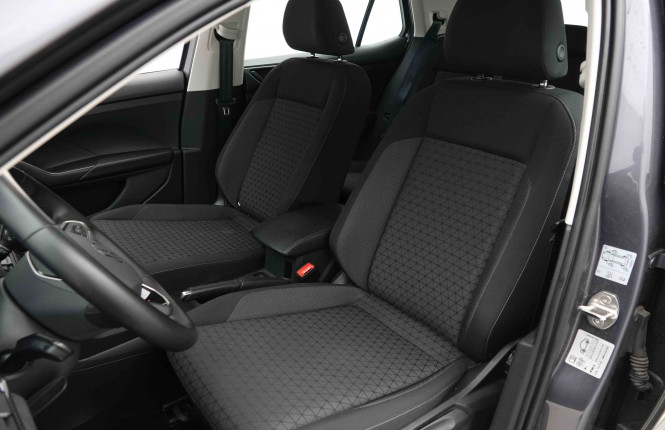 VOLKSWAGEN_VOLKSWAGEN_T_CROSS_2654202_6.jpg VOLKSWAGEN_VOLKSWAGEN_T_CROSS_2654202_6.jpg