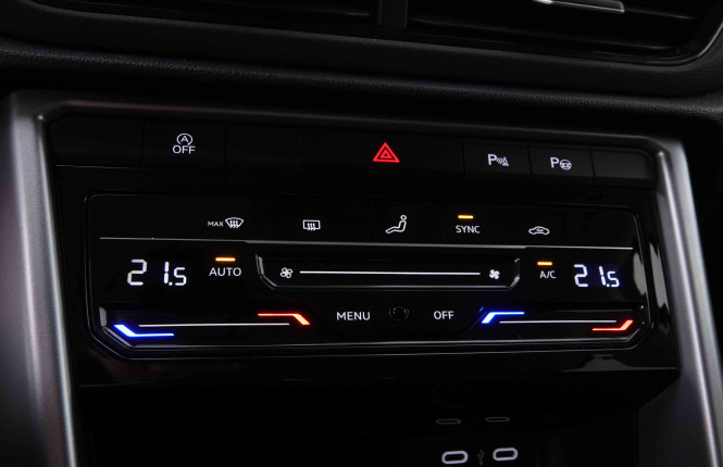 VOLKSWAGEN_VOLKSWAGEN_T_ROC_2546893_14.jpg