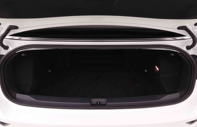 VOLKSWAGEN_VOLKSWAGEN_T_ROC_2548259_9.jpg