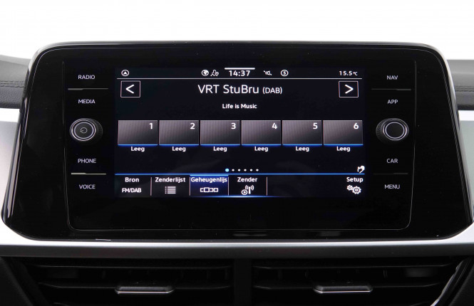 VOLKSWAGEN_VOLKSWAGEN_T_ROC_2548319_12.jpg