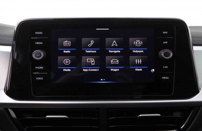 VOLKSWAGEN_VOLKSWAGEN_T_ROC_2548323_10.jpg