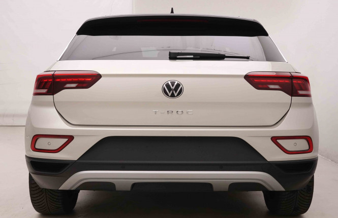 VOLKSWAGEN_VOLKSWAGEN_T_ROC_2550492_30.jpg