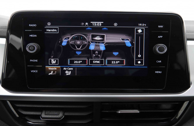 VOLKSWAGEN_VOLKSWAGEN_T_ROC_2550530_12.jpg