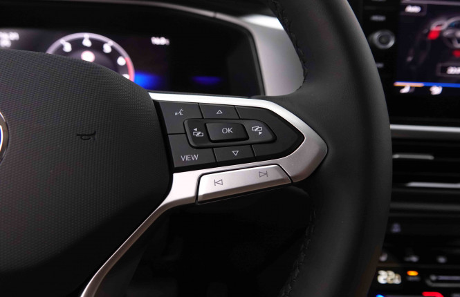 VOLKSWAGEN_VOLKSWAGEN_T_ROC_2550716_17.jpg VOLKSWAGEN_VOLKSWAGEN_T_ROC_2550716_17.jpg