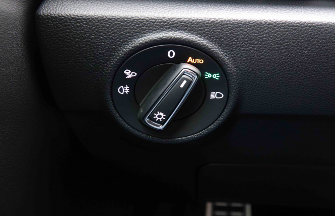 VOLKSWAGEN_VOLKSWAGEN_T_ROC_2551455_19.jpg VOLKSWAGEN_VOLKSWAGEN_T_ROC_2551455_19.jpg