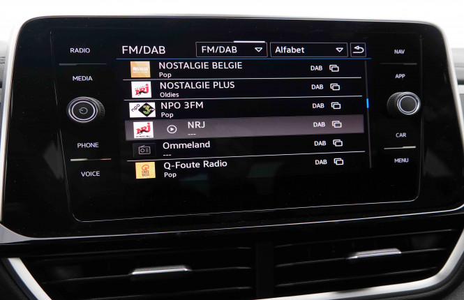 VOLKSWAGEN_VOLKSWAGEN_T_ROC_2551457_12.jpg VOLKSWAGEN_VOLKSWAGEN_T_ROC_2551457_12.jpg