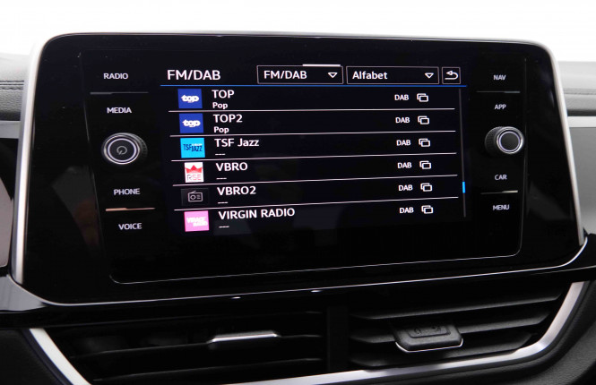 VOLKSWAGEN_VOLKSWAGEN_T_ROC_2551467_10.jpg VOLKSWAGEN_VOLKSWAGEN_T_ROC_2551467_10.jpg