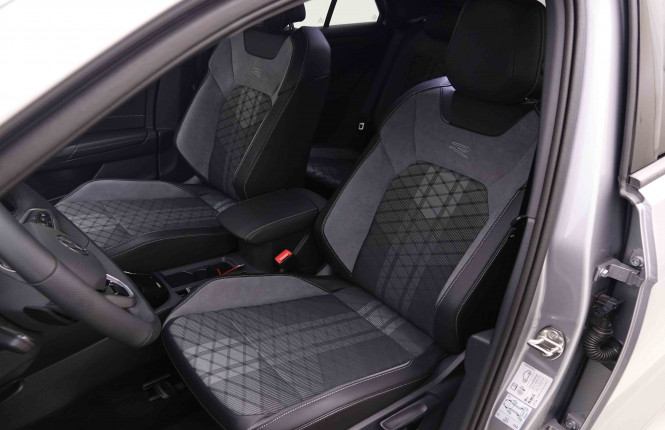 VOLKSWAGEN_VOLKSWAGEN_T_ROC_2551467_7.jpg VOLKSWAGEN_VOLKSWAGEN_T_ROC_2551467_7.jpg