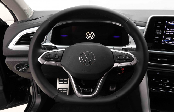 VOLKSWAGEN_VOLKSWAGEN_T_ROC_2652918_8.jpg