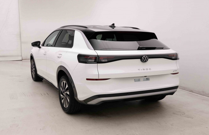 VOLKSWAGEN_VOLKSWAGEN_T_ROC_2653394_26.jpg VOLKSWAGEN_VOLKSWAGEN_T_ROC_2653394_26.jpg