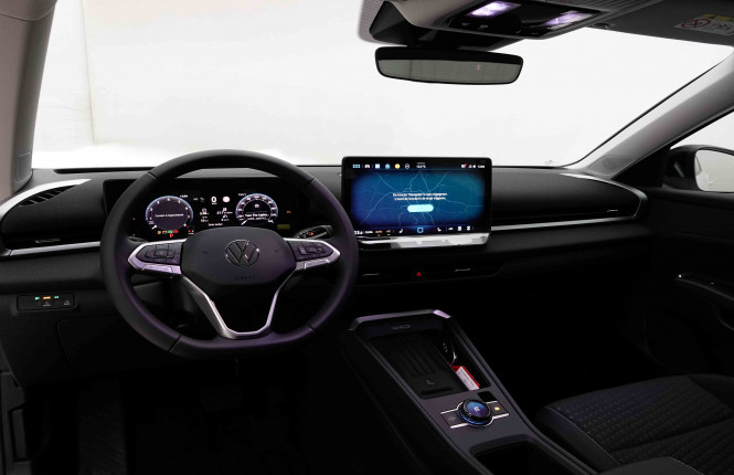 VOLKSWAGEN_VOLKSWAGEN_T_ROC_2653394_7.jpg VOLKSWAGEN_VOLKSWAGEN_T_ROC_2653394_7.jpg