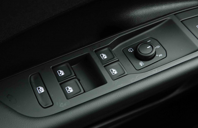 VOLKSWAGEN_VOLKSWAGEN_T_ROC_2653444_20.jpg VOLKSWAGEN_VOLKSWAGEN_T_ROC_2653444_20.jpg