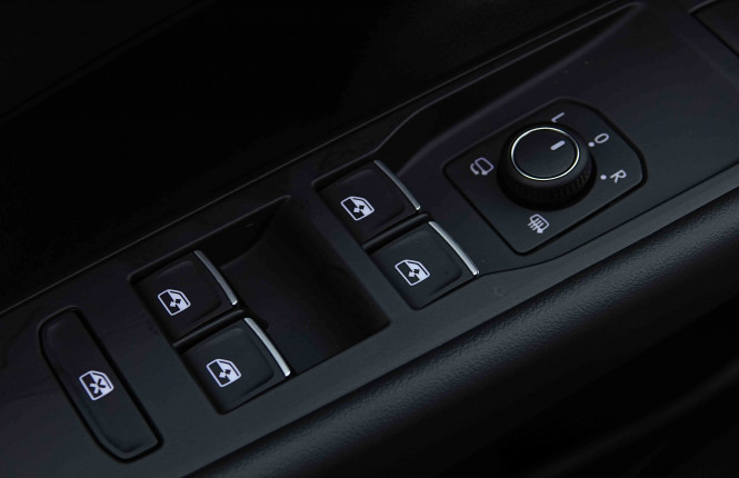 VOLKSWAGEN_VOLKSWAGEN_T_ROC_2655499_23.jpg VOLKSWAGEN_VOLKSWAGEN_T_ROC_2655499_23.jpg