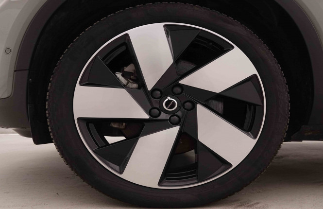 VOLVO_VOLVO_C40_2549591_24.jpg