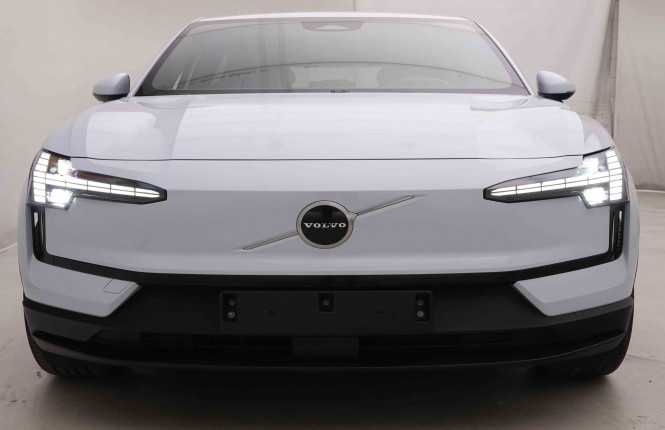VOLVO_VOLVO_EX30_2549883_23.jpg