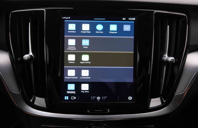 VOLVO_VOLVO_S60_2549605_13.jpg