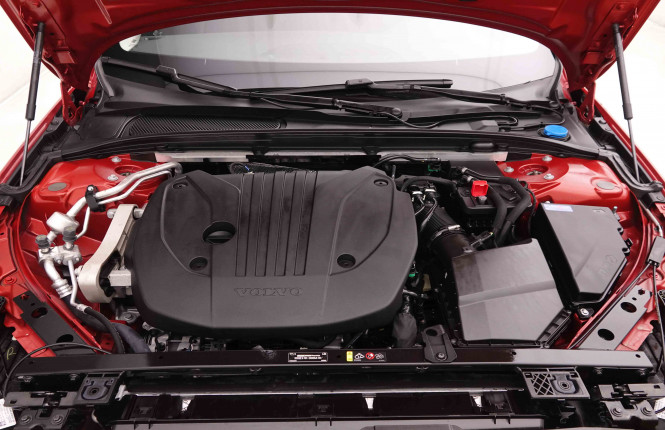 VOLVO_VOLVO_S60_2549605_23.jpg