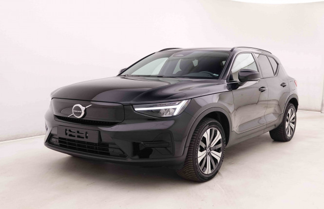 VOLVO_VOLVO_XC40_2548691_23.jpg