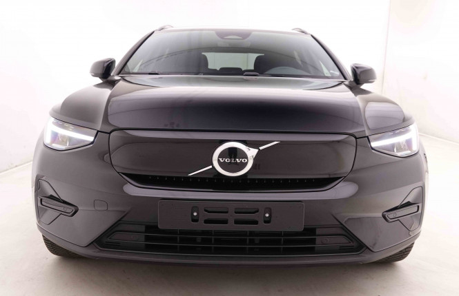 VOLVO_VOLVO_XC40_2548691_24.jpg