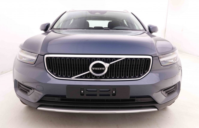 VOLVO_VOLVO_XC40_2548720_24.jpg