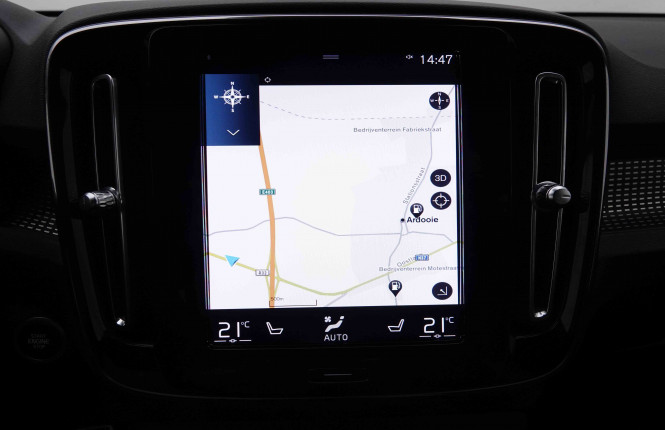 VOLVO_VOLVO_XC40_2549323_10.jpg