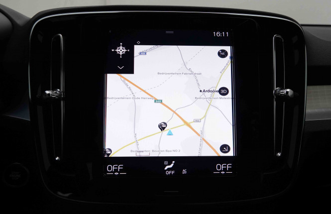 VOLVO_VOLVO_XC40_2549599_10.jpg