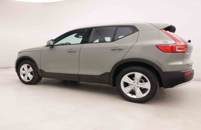 VOLVO_VOLVO_XC40_2549599_28.jpg