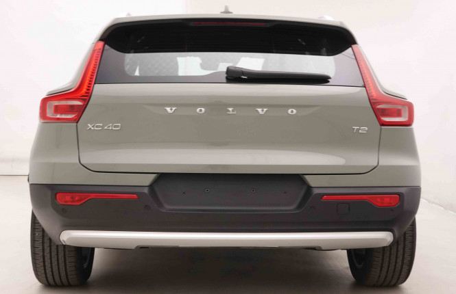 VOLVO_VOLVO_XC40_2549599_30.jpg