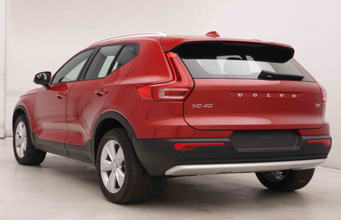 VOLVO_VOLVO_XC40_2549602_28.jpg