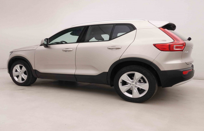 VOLVO_VOLVO_XC40_2549603_28.jpg