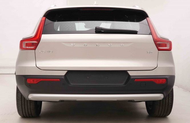 VOLVO_VOLVO_XC40_2549603_30.jpg