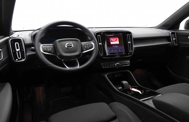 VOLVO_VOLVO_XC40_2551133_7.jpg