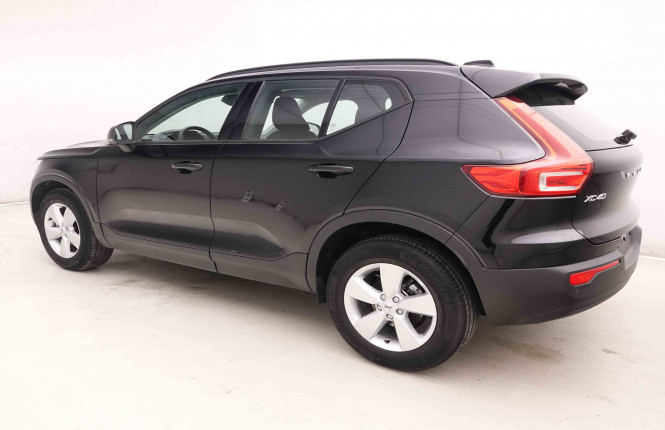 VOLVO_VOLVO_XC40_2551536_24.jpg