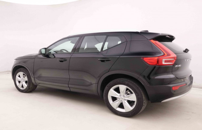 VOLVO_VOLVO_XC40_2551716_24.jpg