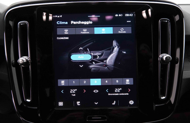 VOLVO_VOLVO_XC40_2653028_11.jpg VOLVO_VOLVO_XC40_2653028_11.jpg