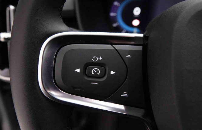 VOLVO_VOLVO_XC40_2653028_19.jpg VOLVO_VOLVO_XC40_2653028_19.jpg