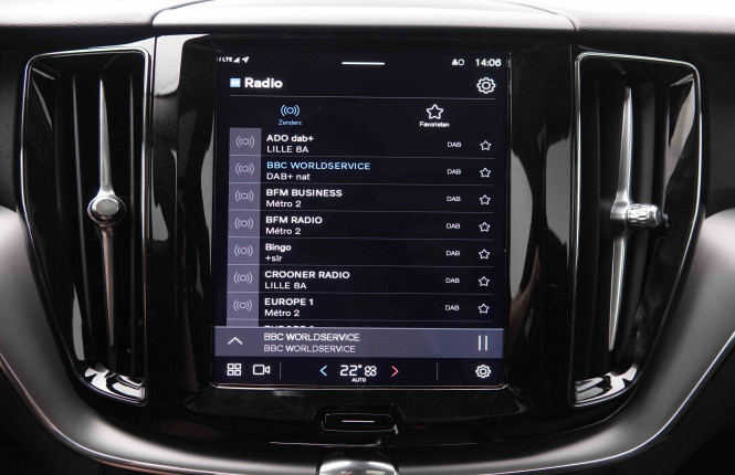VOLVO_VOLVO_XC60_2549834_12.jpg