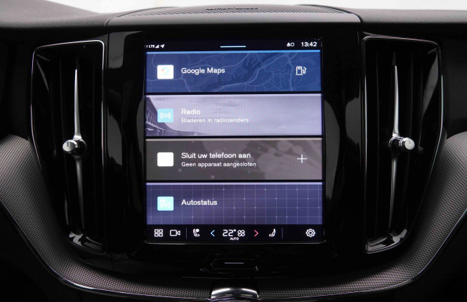 VOLVO_VOLVO_XC60_2550369_16.jpg