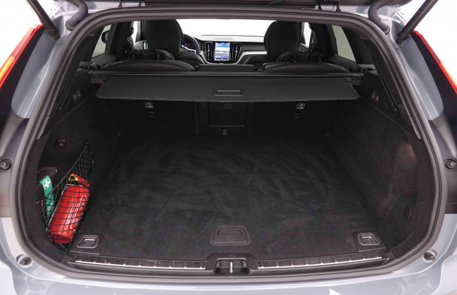 VOLVO_VOLVO_XC60_2550369_5.jpg