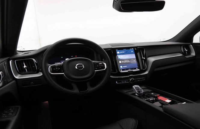 VOLVO_VOLVO_XC60_2550369_8.jpg