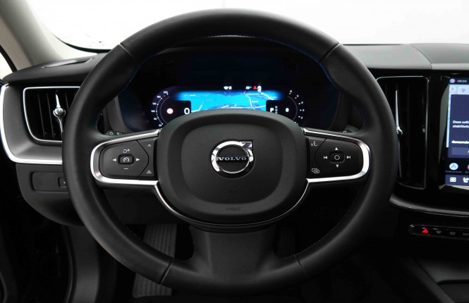 VOLVO_VOLVO_XC60_2654069_9.jpg