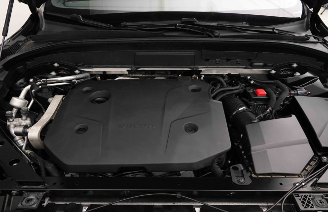 VOLVO_VOLVO_XC60_2654451_22.jpg