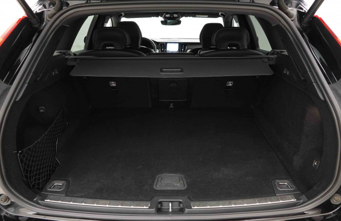 VOLVO_VOLVO_XC60_2654451_5.jpg